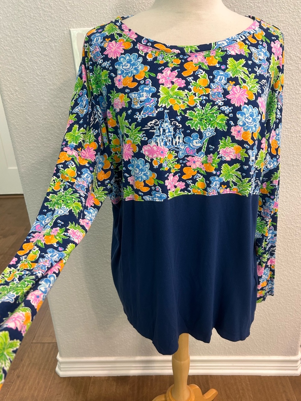 Disney X Lilly Pulitzer collab color block Mickey Minnie floral top XL